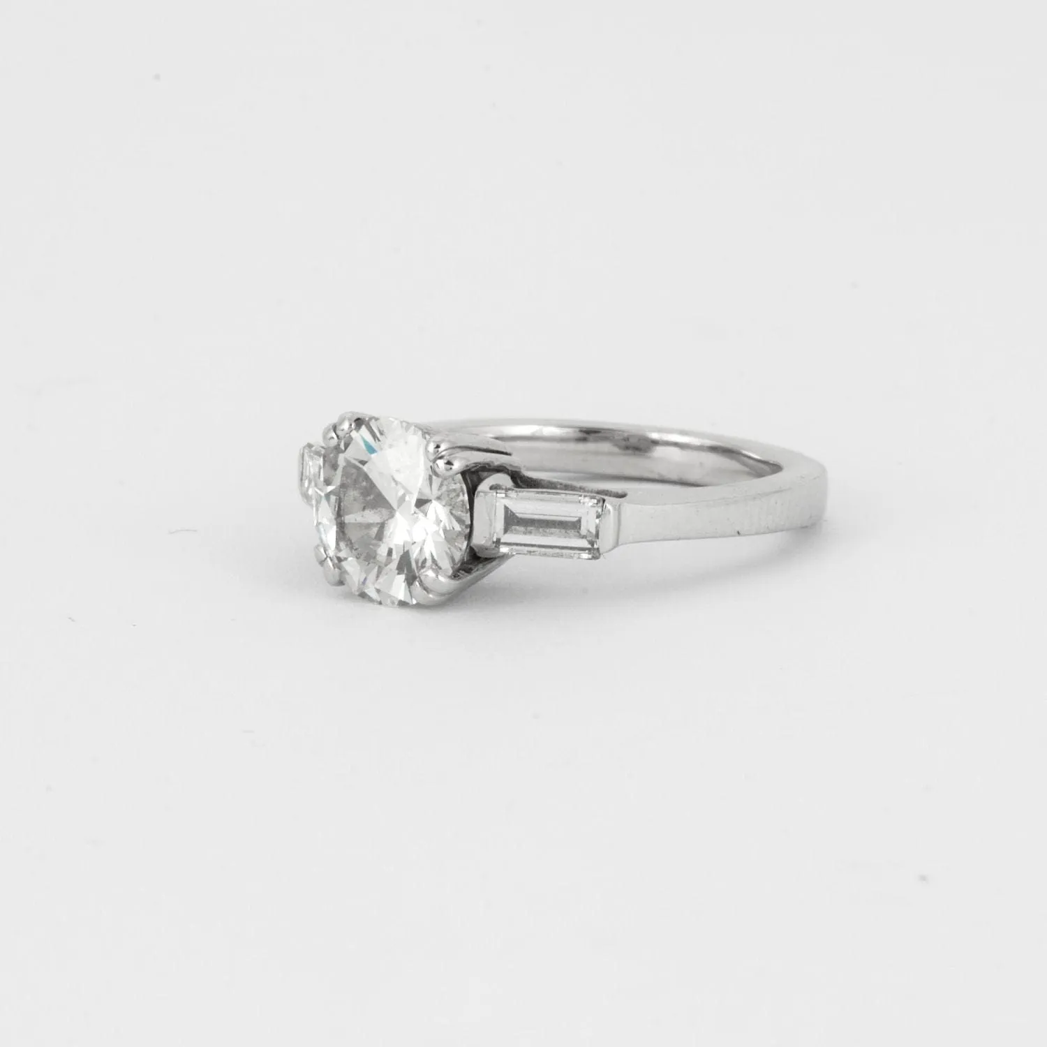 Bague Solitaire diamant 2.19ct sold by 58 Facettes product image thumbnail 3