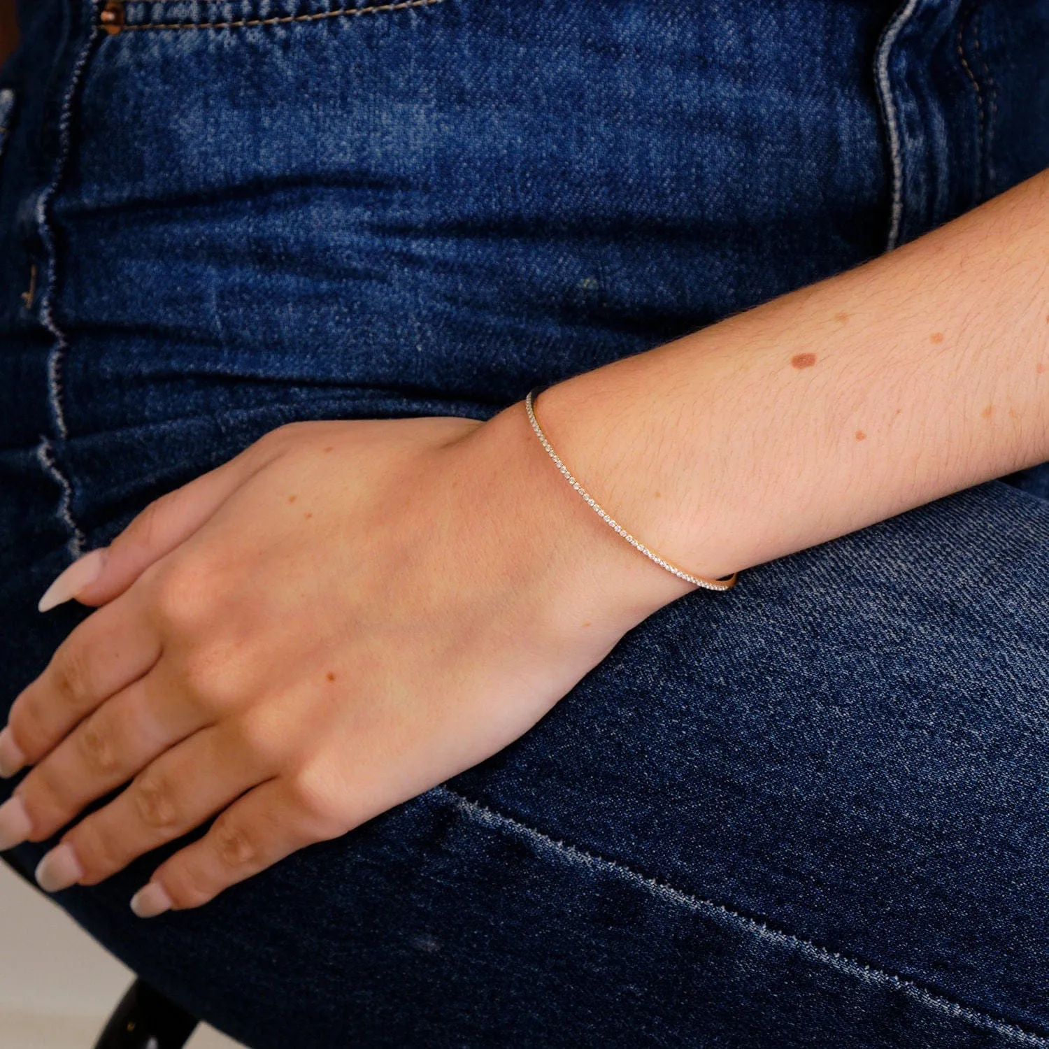 Bracelet Jonc or jaune diamants sold by 58 Facettes product image thumbnail 2