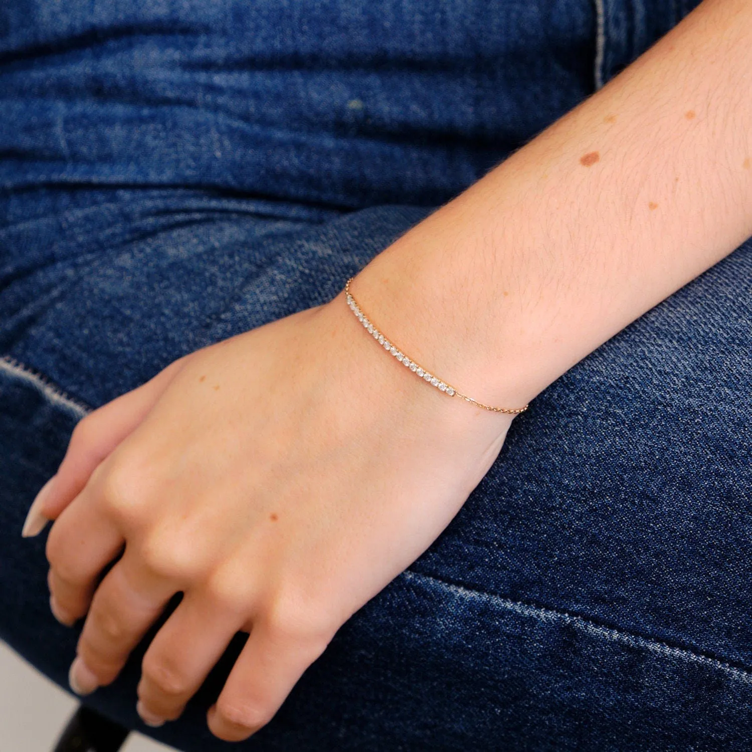 Bracelet or rose barrette de diamants sold by 58 Facettes product image thumbnail 2