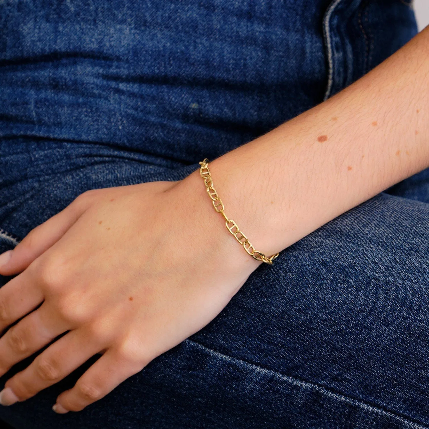 Bracelet en or jaune sold by 58 Facettes product image thumbnail 2