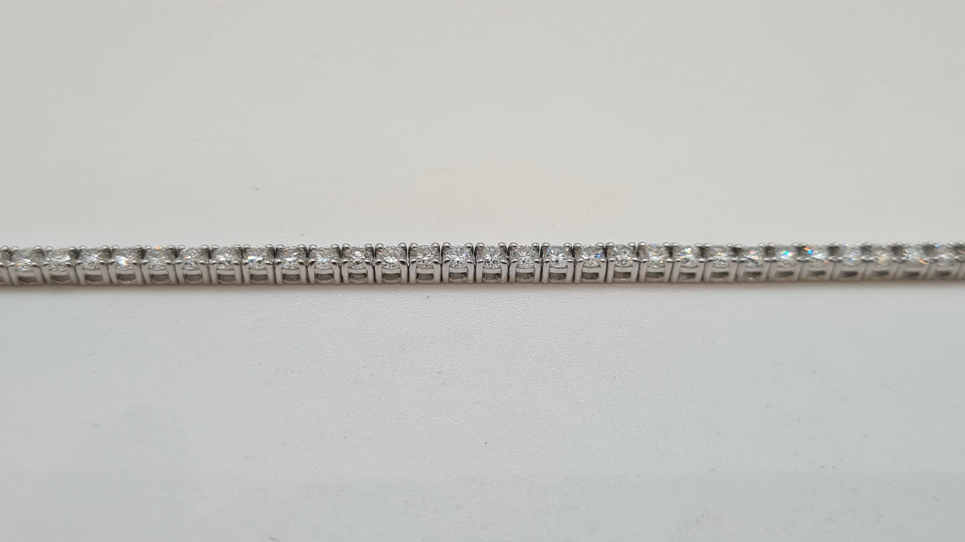 Bracelet Rivière en Or blanc & diamants sold by 58 Facettes product image thumbnail 4