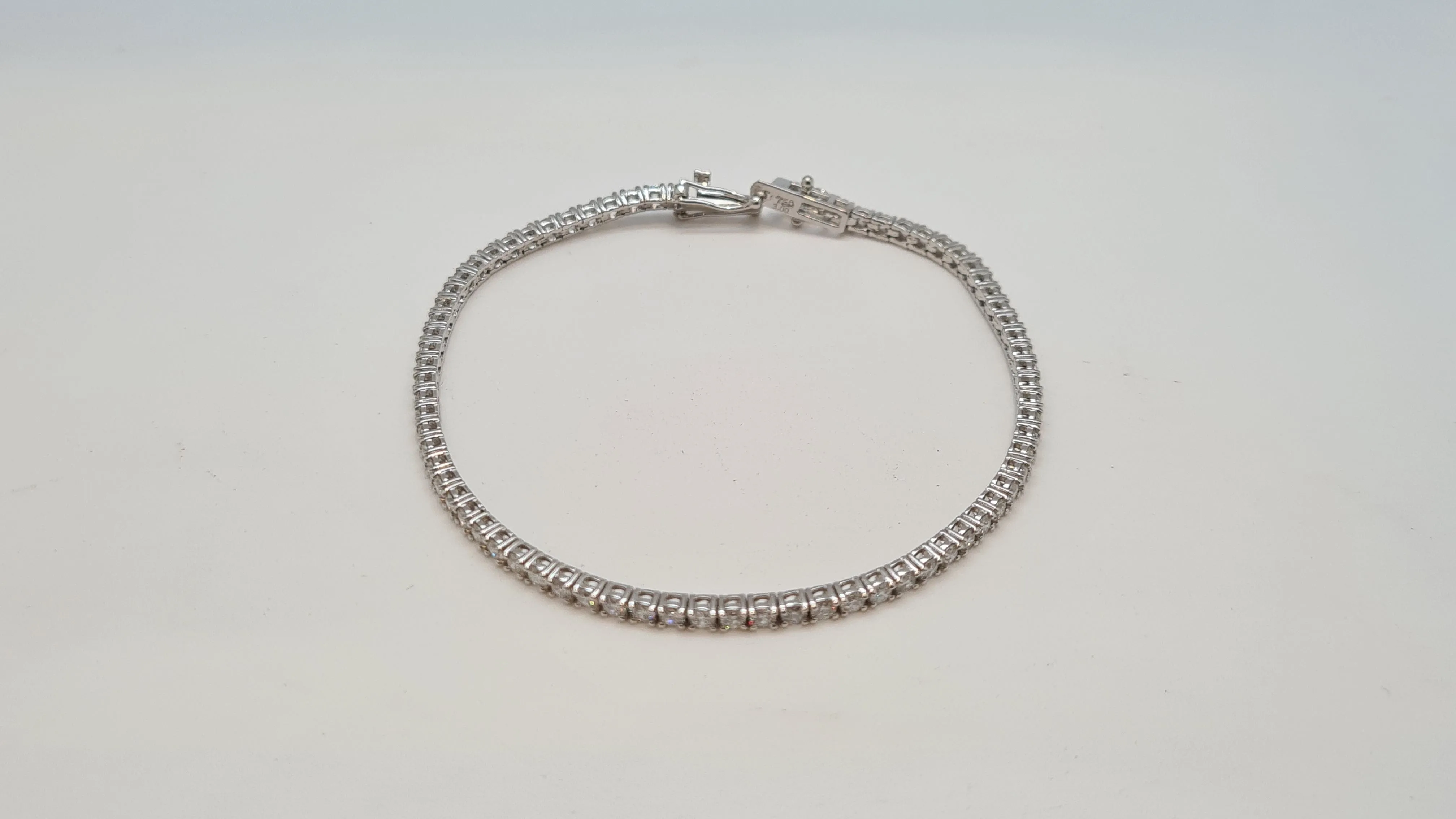 Bracelet Rivière en Or blanc & diamants sold by 58 Facettes product image thumbnail 3