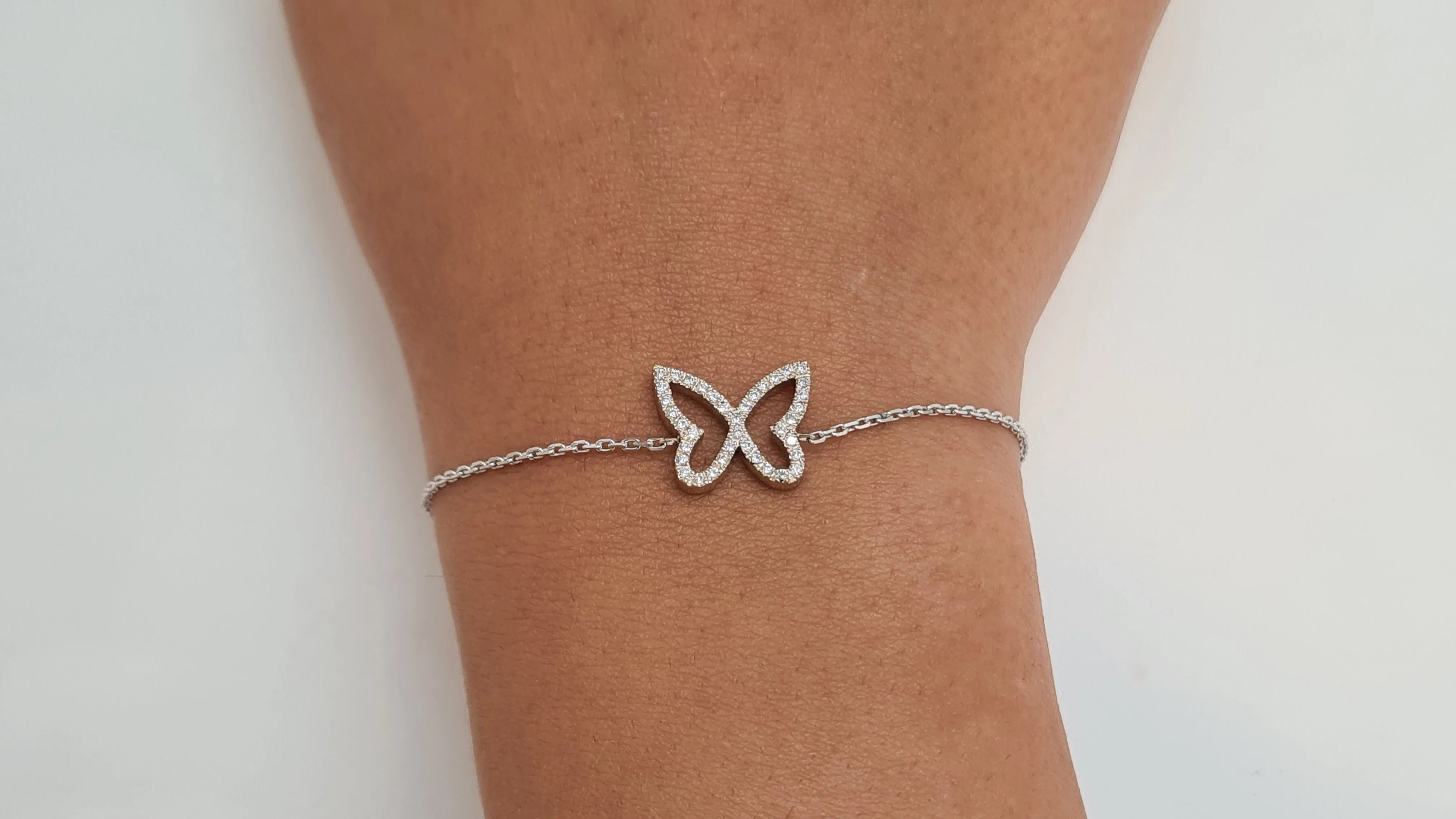 Bracelet papillon en Or blanc & diamants sold by 58 Facettes product image thumbnail 2