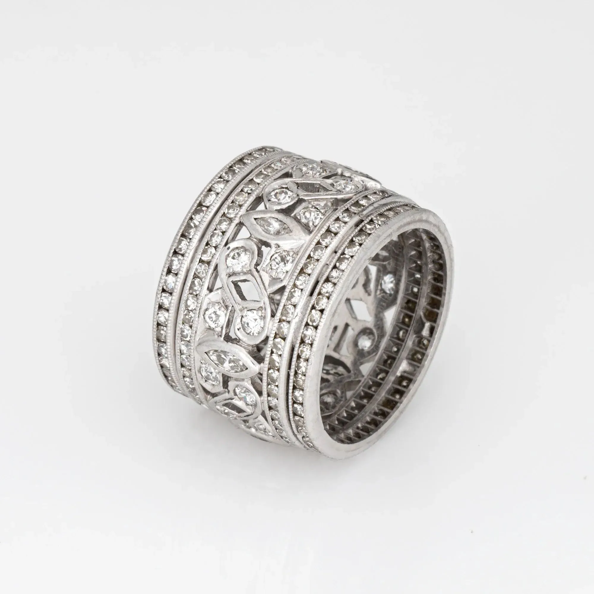 Bague large en platine avec diamants vintage art déco sold by 58 Facettes product image thumbnail 3