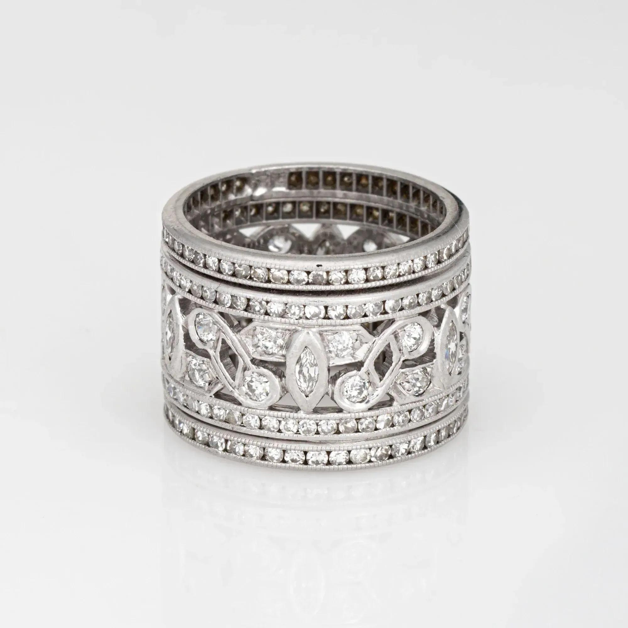 Bague large en platine avec diamants vintage art déco sold by 58 Facettes product image thumbnail 5