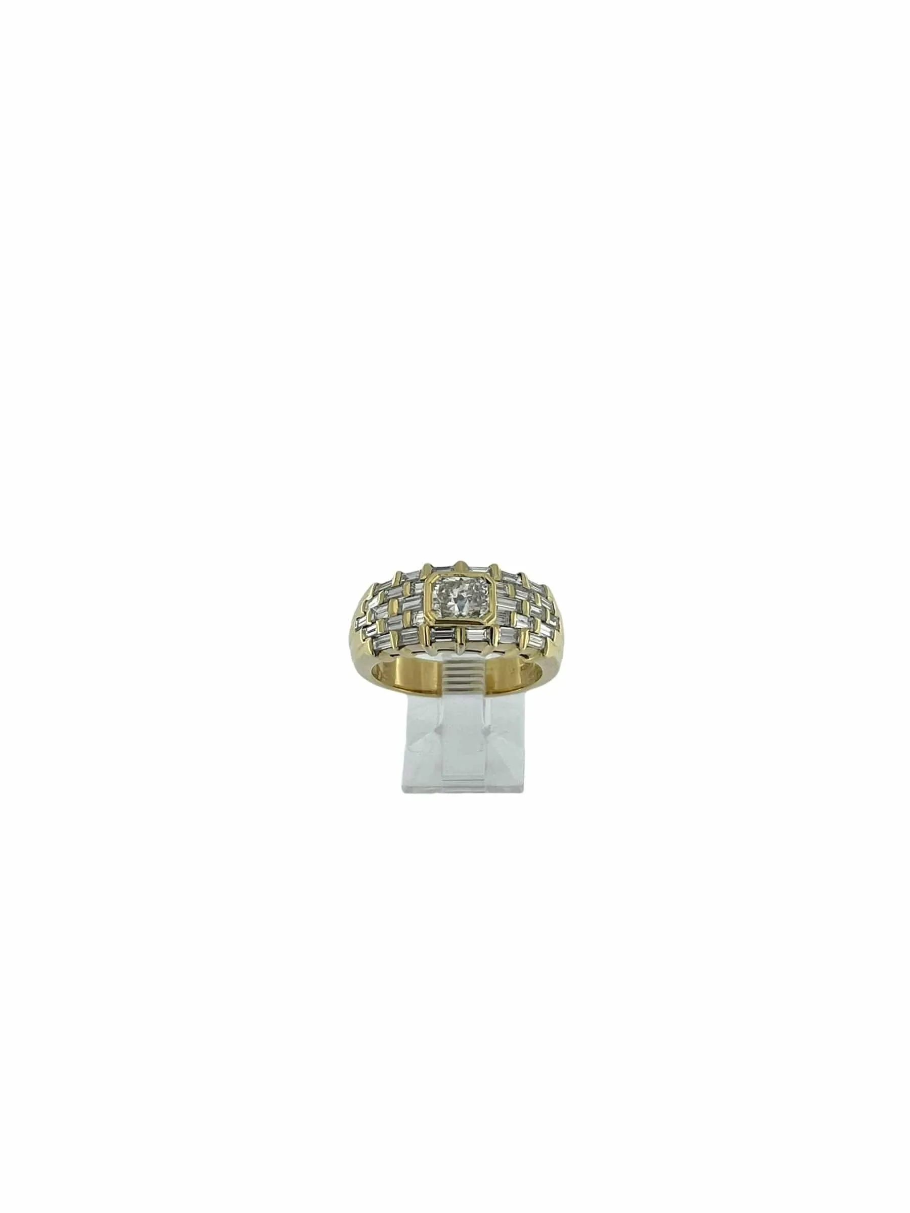 Bague cocktail or jaune diamant radiant 0.80ct certificat HRD sold by 58 Facettes