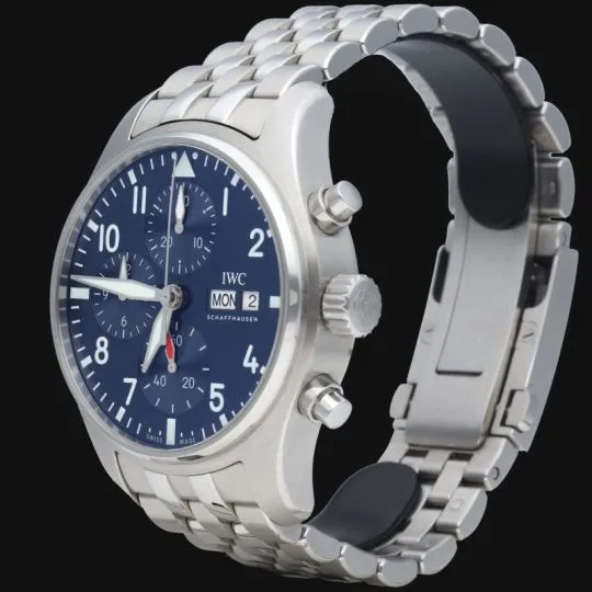 Iwc Montre Pilot Chronograph sold by 58 Facettes product image thumbnail 4