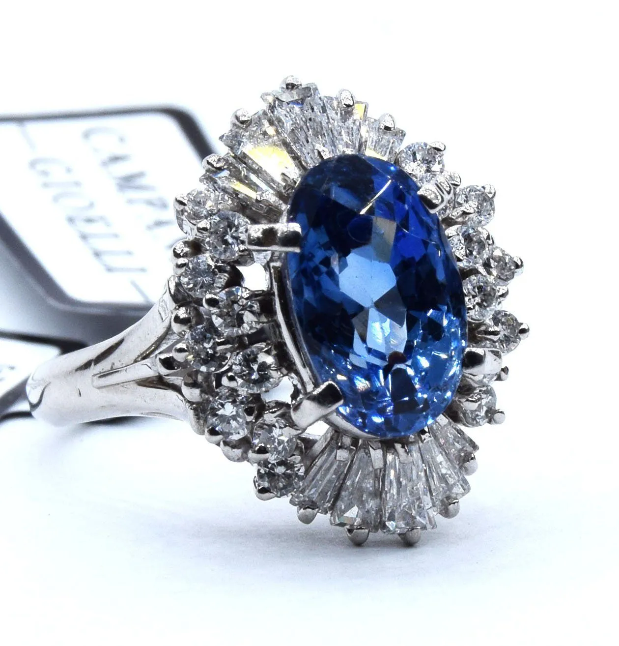 Bague en platine avec saphir et diamants sold by 58 Facettes