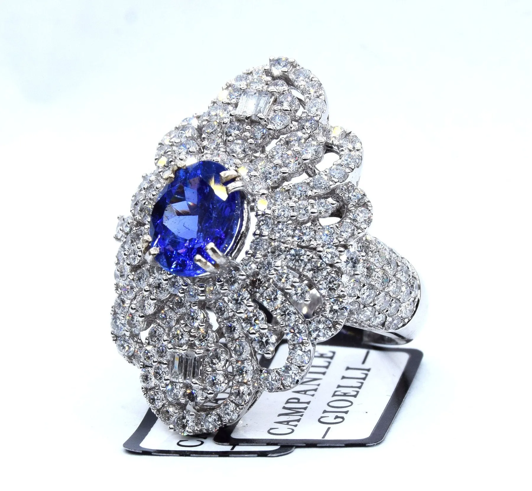 Bague en or avec tanzanite et diamants sold by 58 Facettes product image thumbnail 2
