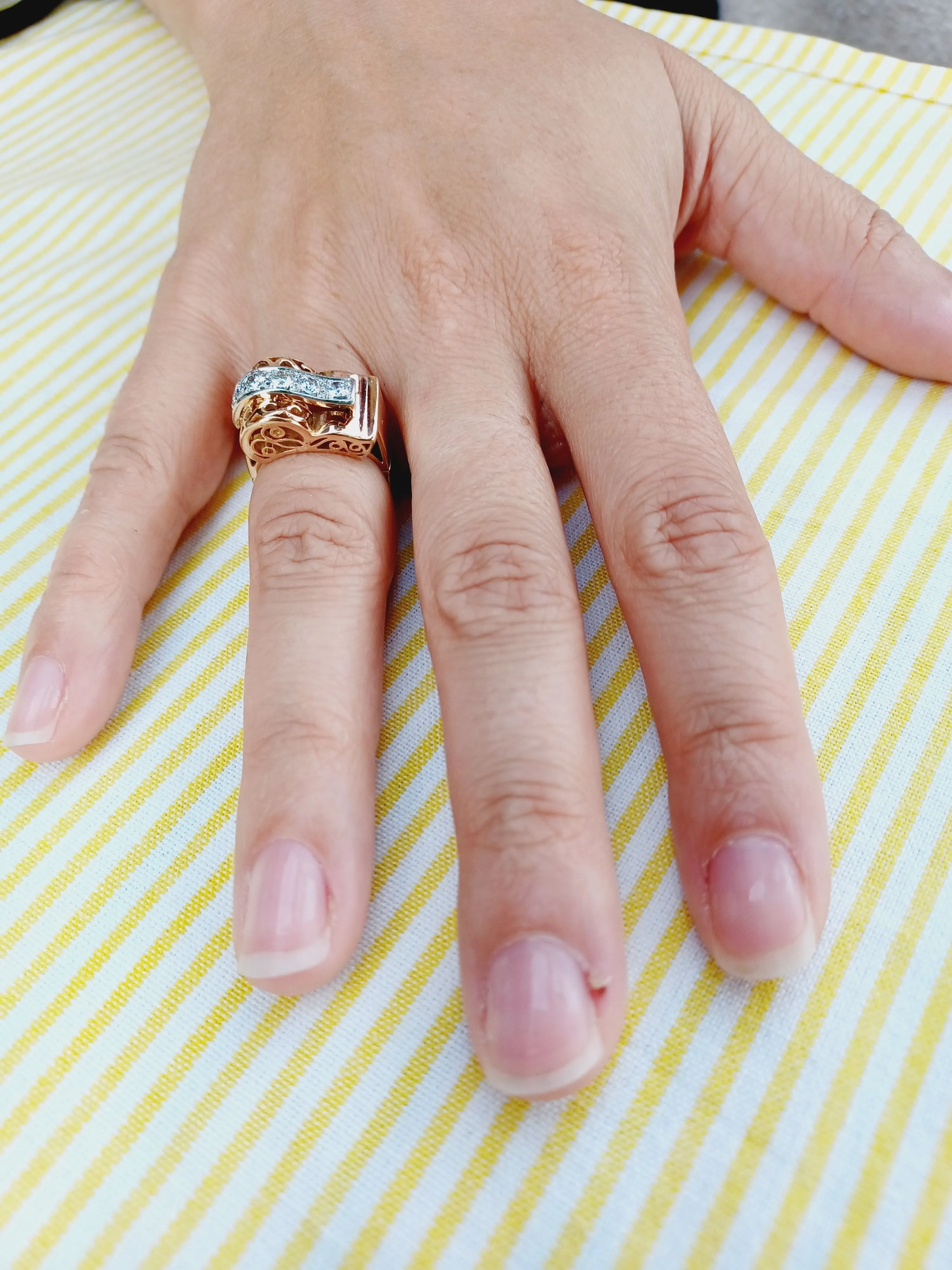 Bague Tank or rose platine diamants sold by 58 Facettes product image thumbnail 4