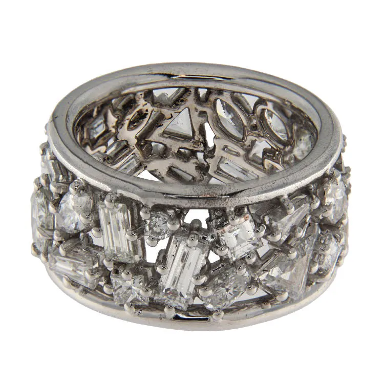 Bague bandeau en or blanc et diamants sold by 58 Facettes product image thumbnail 3