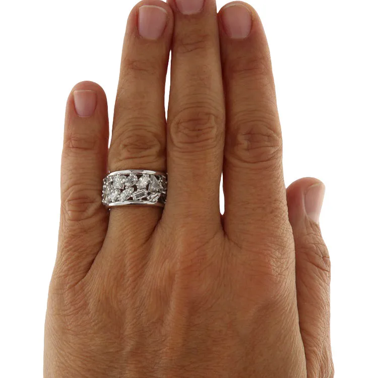 Bague bandeau en or blanc et diamants sold by 58 Facettes product image thumbnail 2