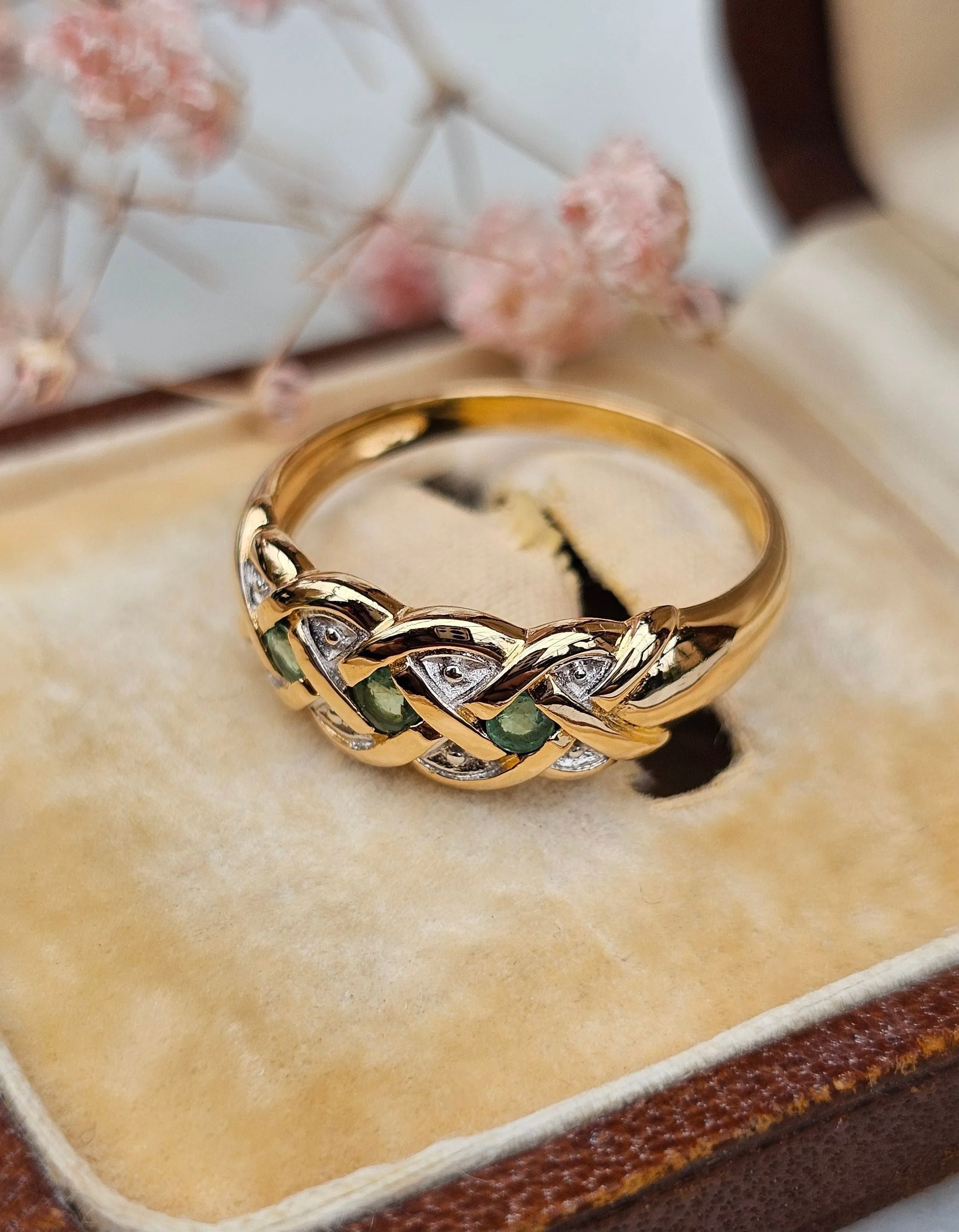 Bague vintage or jaune émeraudes sold by 58 Facettes product image thumbnail 5