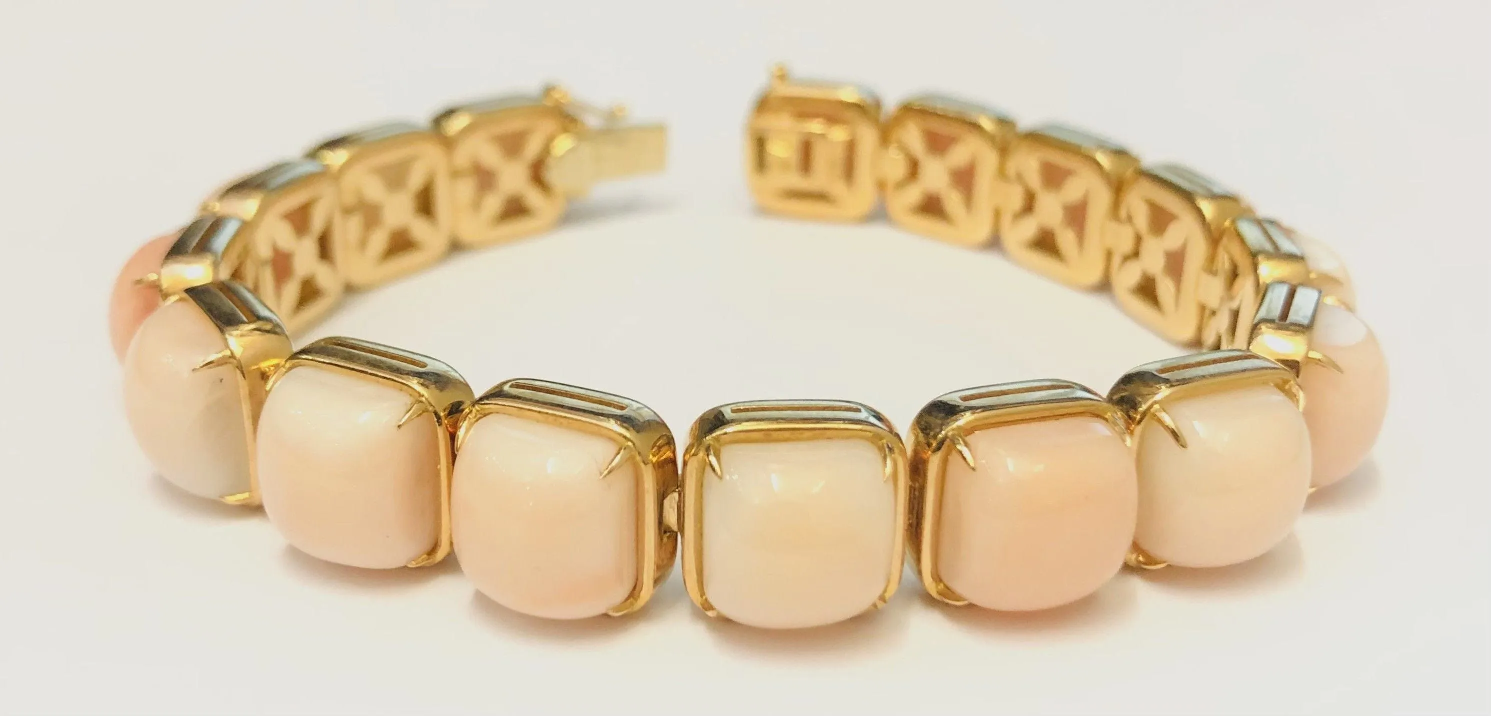 Bracelet or et corail sold by 58 Facettes product image thumbnail 3