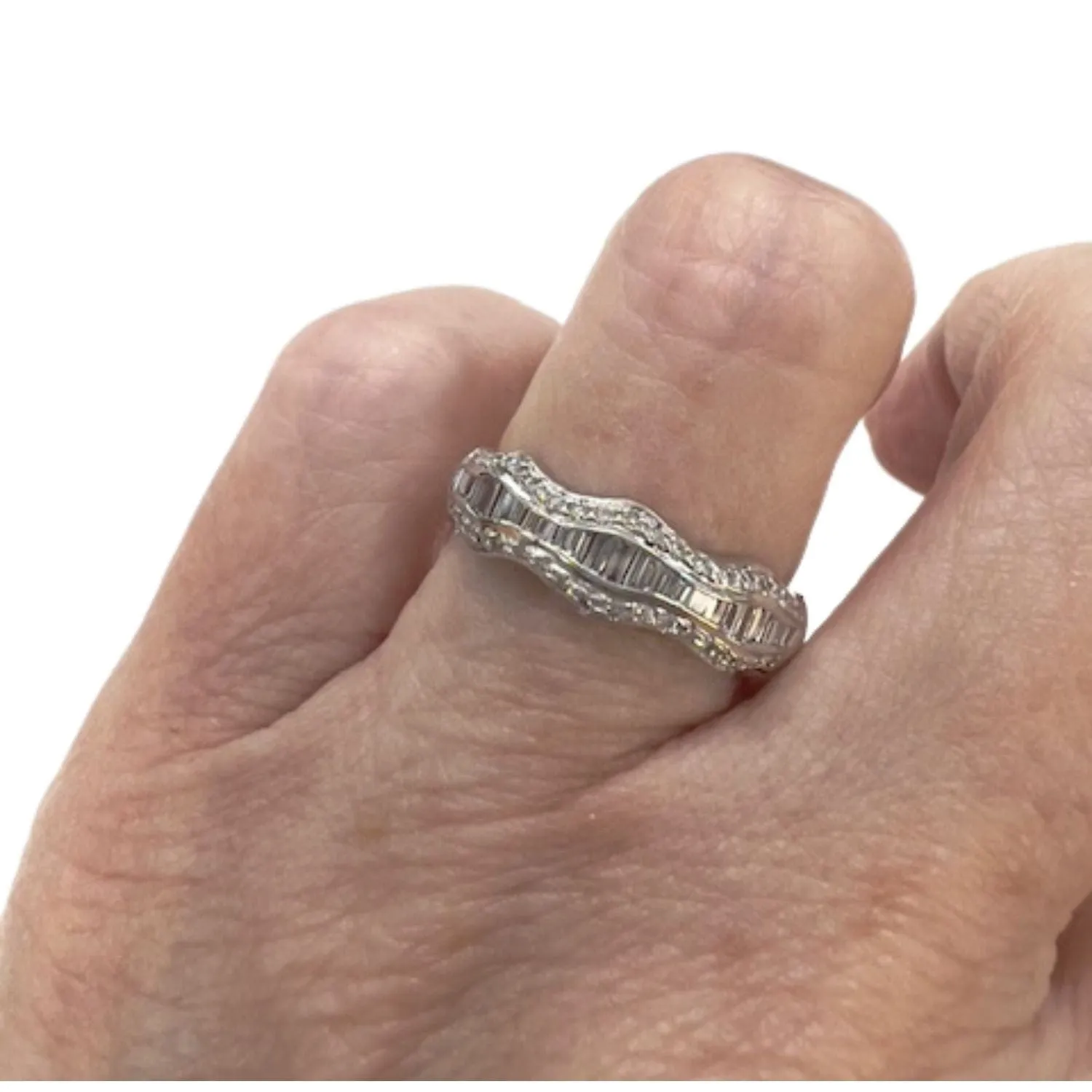 Bague contemporaine du XXe siècle en or 18 kt et diamants sold by 58 Facettes product image thumbnail 2