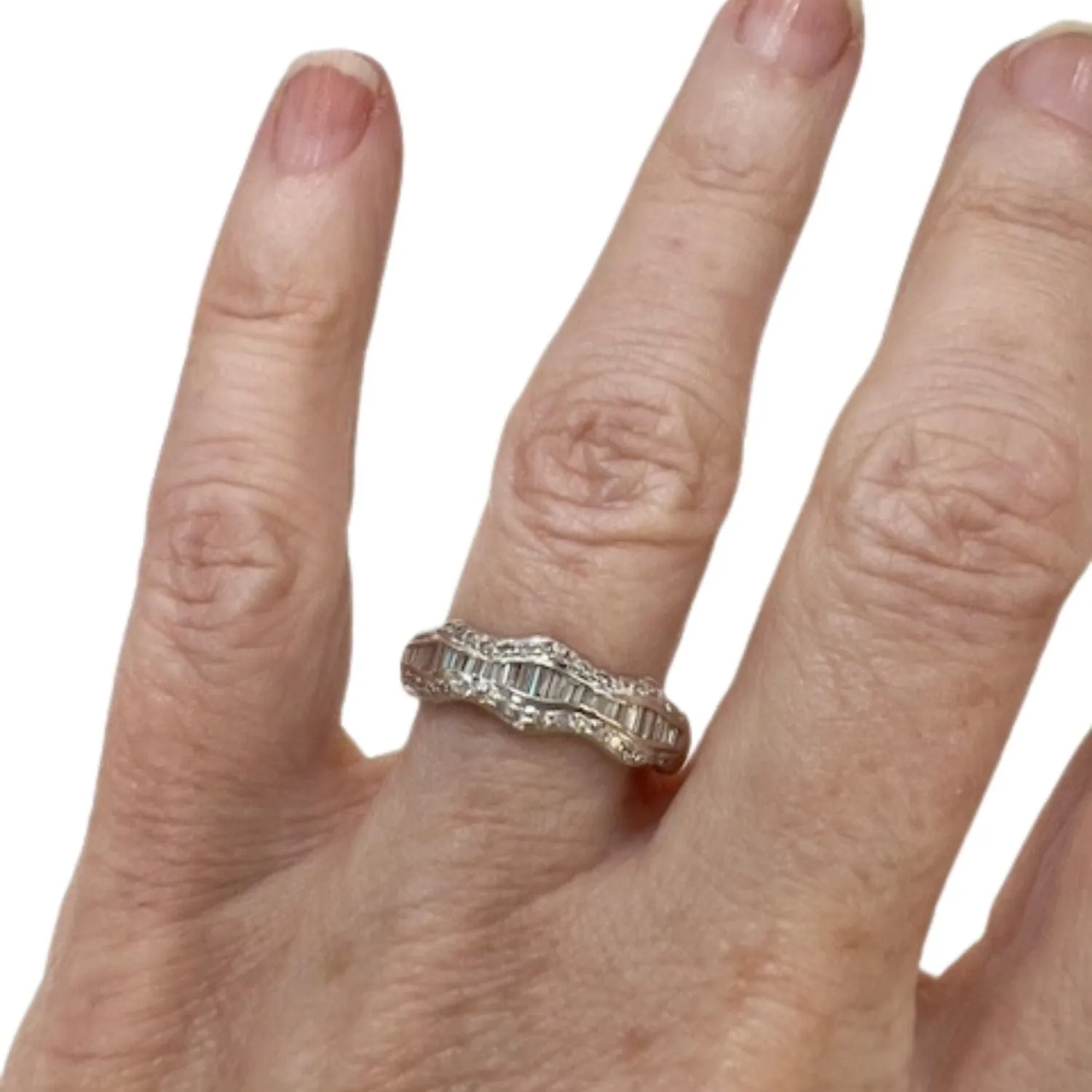 Bague contemporaine du XXe siècle en or 18 kt et diamants sold by 58 Facettes product image thumbnail 3