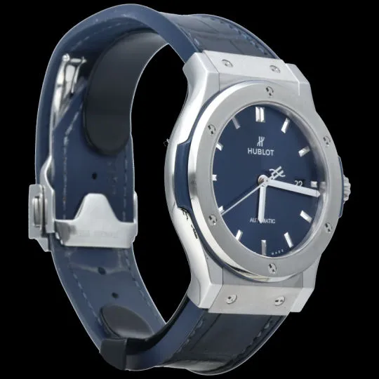 Hublot Montre Classic Fusion 42 Blue sold by 58 Facettes product image thumbnail 5
