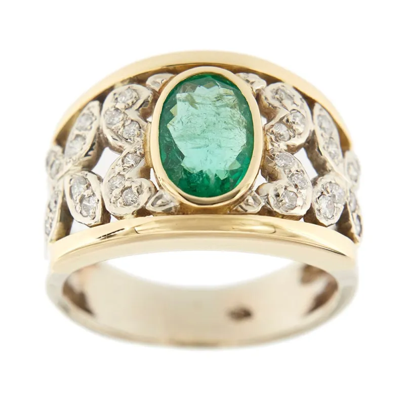 Bague ajourée émeraude et diamants sold by 58 Facettes