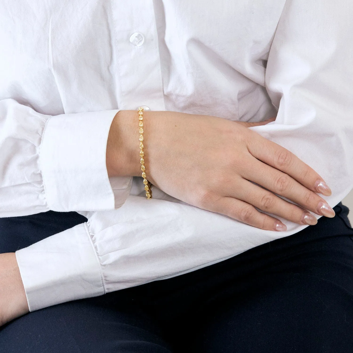 Bracelet Ligne or jaune et diamants jaunes sold by 58 Facettes product image thumbnail 2