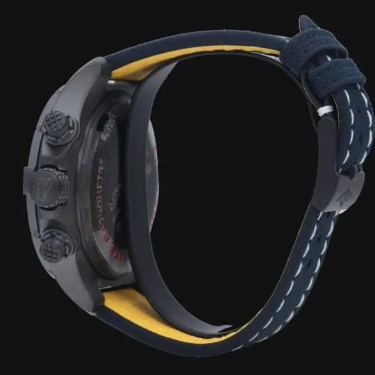 Breitling Montre Super Avenger Chronograph 48 Night Mission sold by 58 Facettes product image thumbnail 4