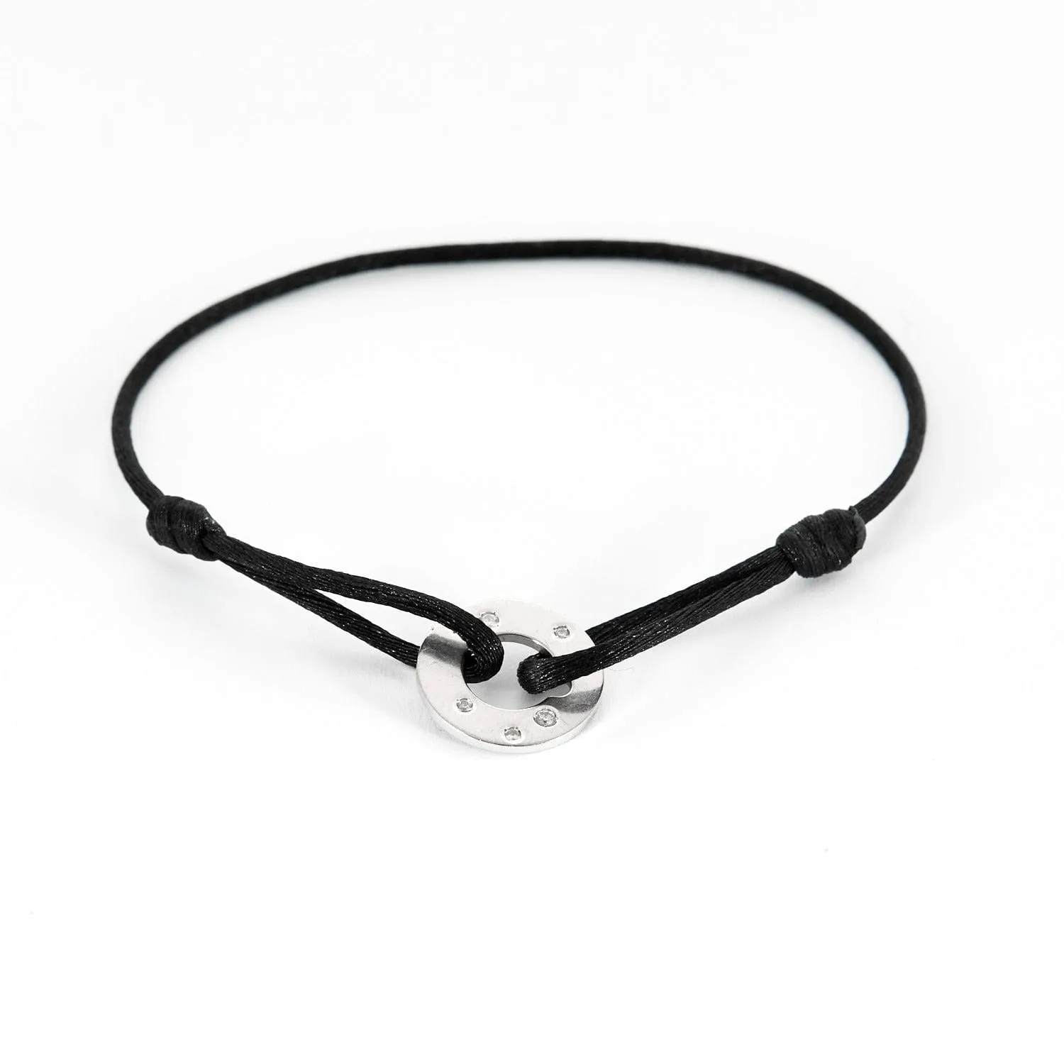 DINH VAN - Cible R16 - Bracelet sur cordon en Or blanc et Diamants sold by 58 Facettes product image thumbnail 4