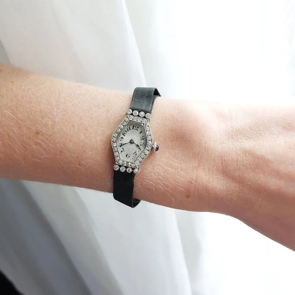 Art Déco, montre de dame « Daisy », platine et diamants sold by 58 Facettes product image thumbnail 3