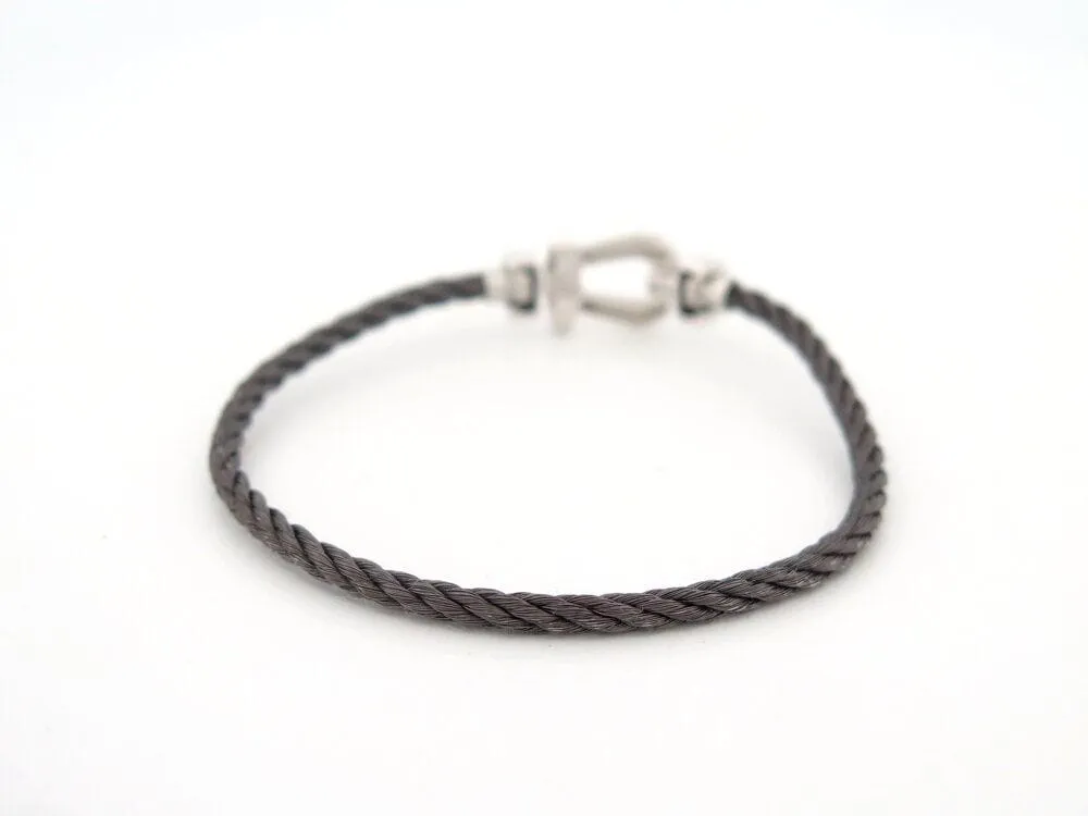 bracelet FRED force 10 mm manille or blanc 14 diamants sold by 58 Facettes product image thumbnail 4