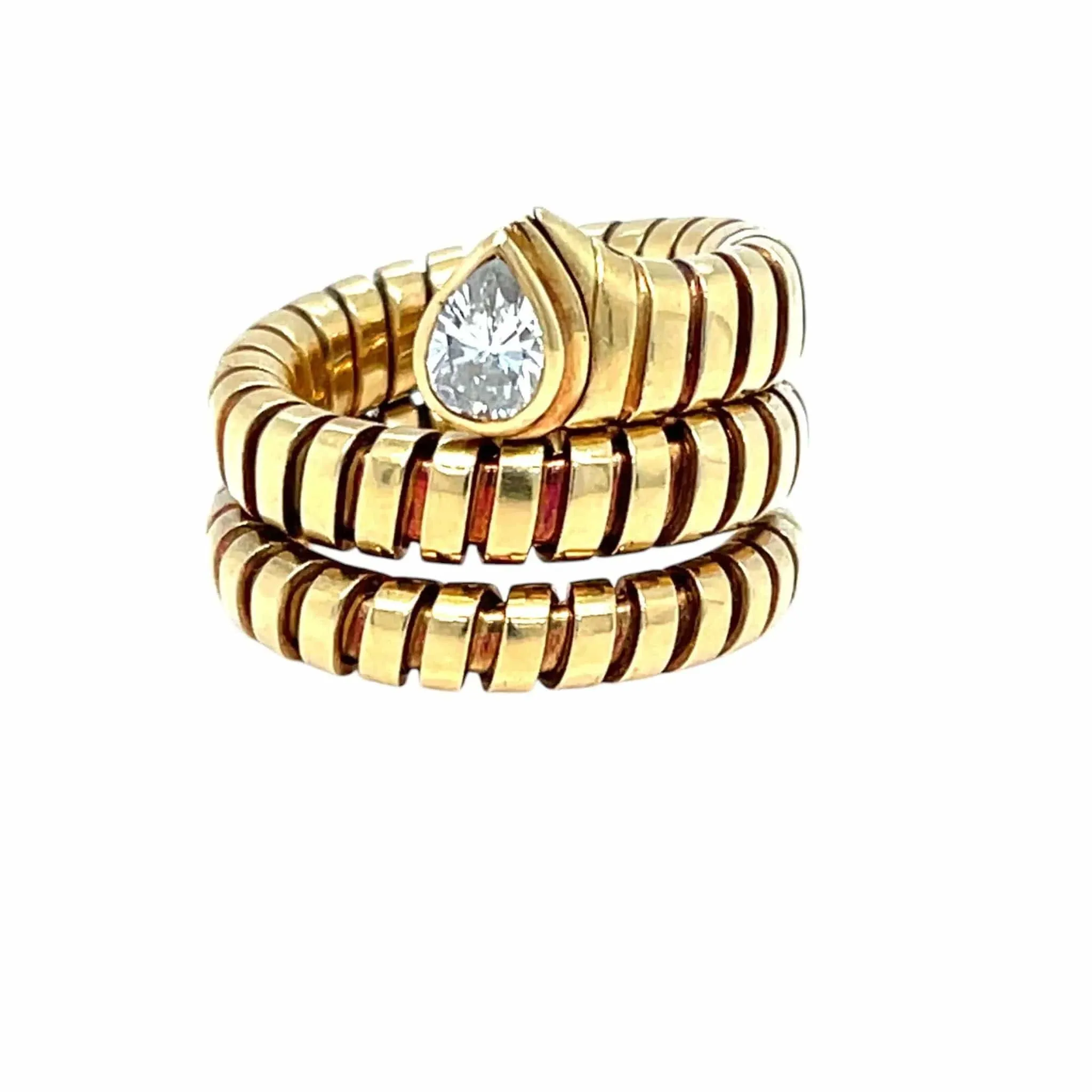 Bague Bulgari Tubogas Serpenti en or jaune 18 carats à 3 rangs de diamants sold by 58 Facettes