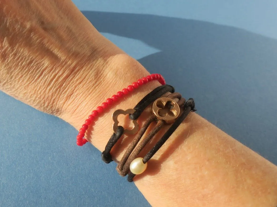 Bracelet perles corail rouge vintage fermoir or sold by 58 Facettes product image thumbnail 4