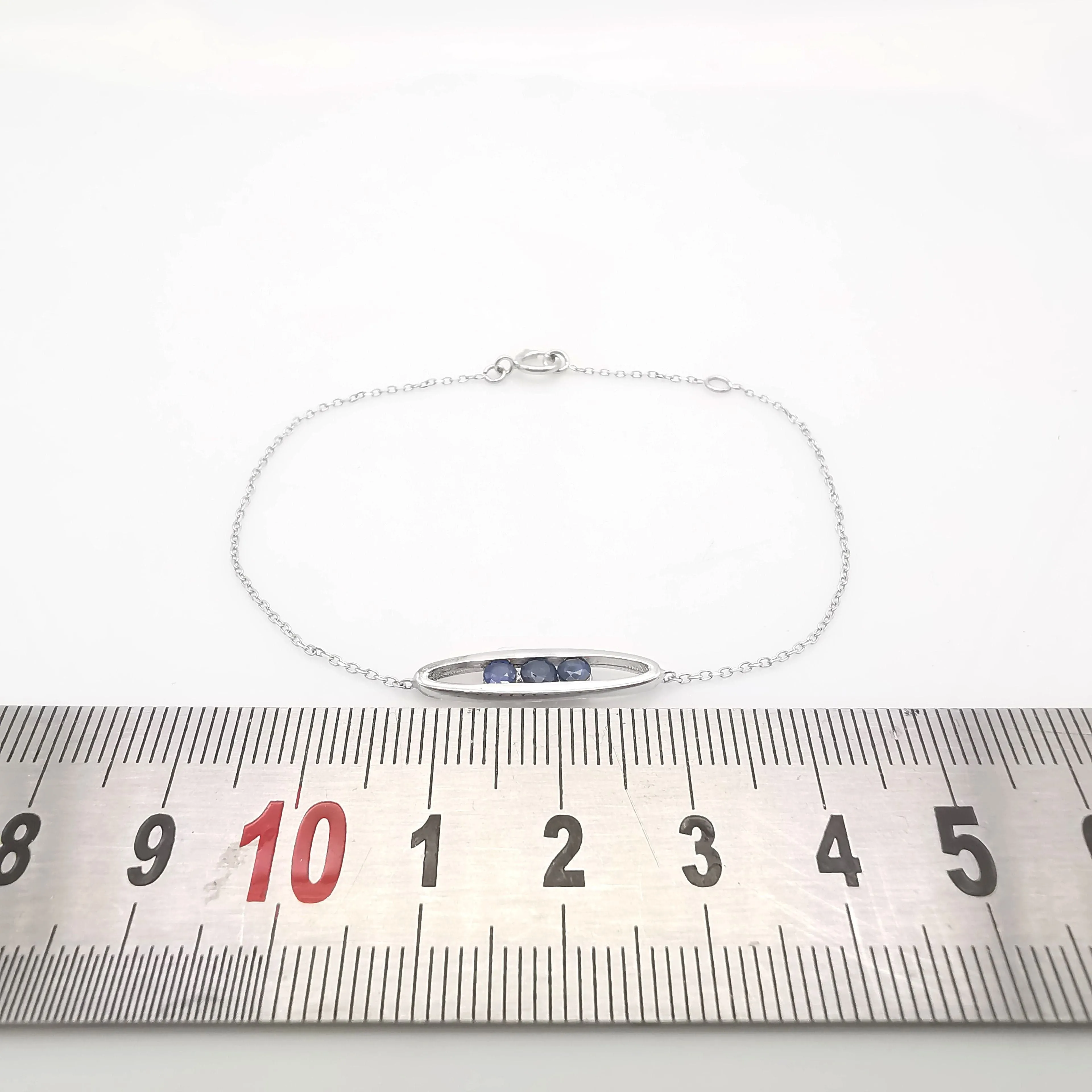 Bracelet or blanc saphirs sold by 58 Facettes product image thumbnail 5