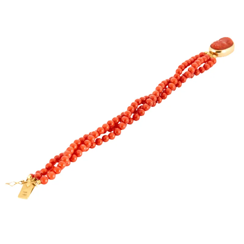 Bracelet camée corail sold by 58 Facettes