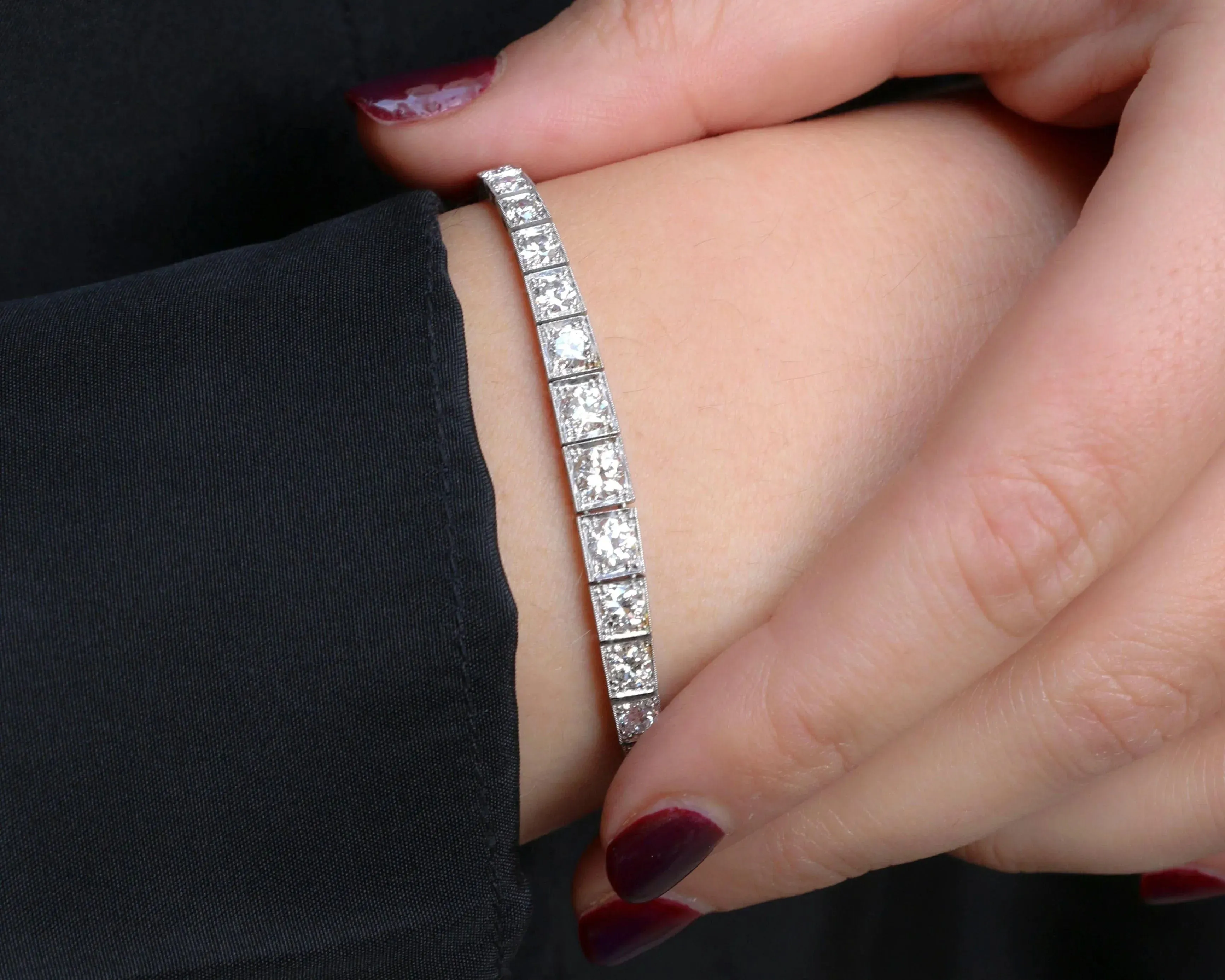 Bracelet vintage chute de diamants 2,5 ct sold by 58 Facettes product image thumbnail 3