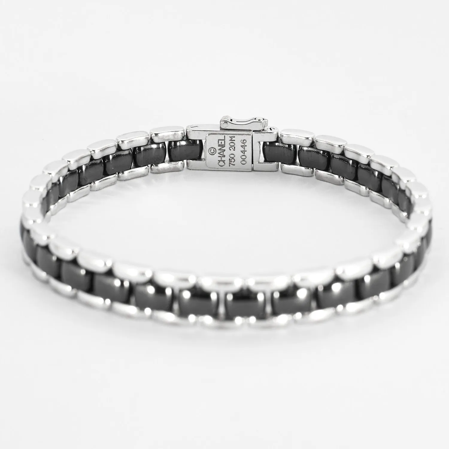CHANEL - ULTRA - Bracelet or blanc et céramique noire sold by 58 Facettes product image thumbnail 4
