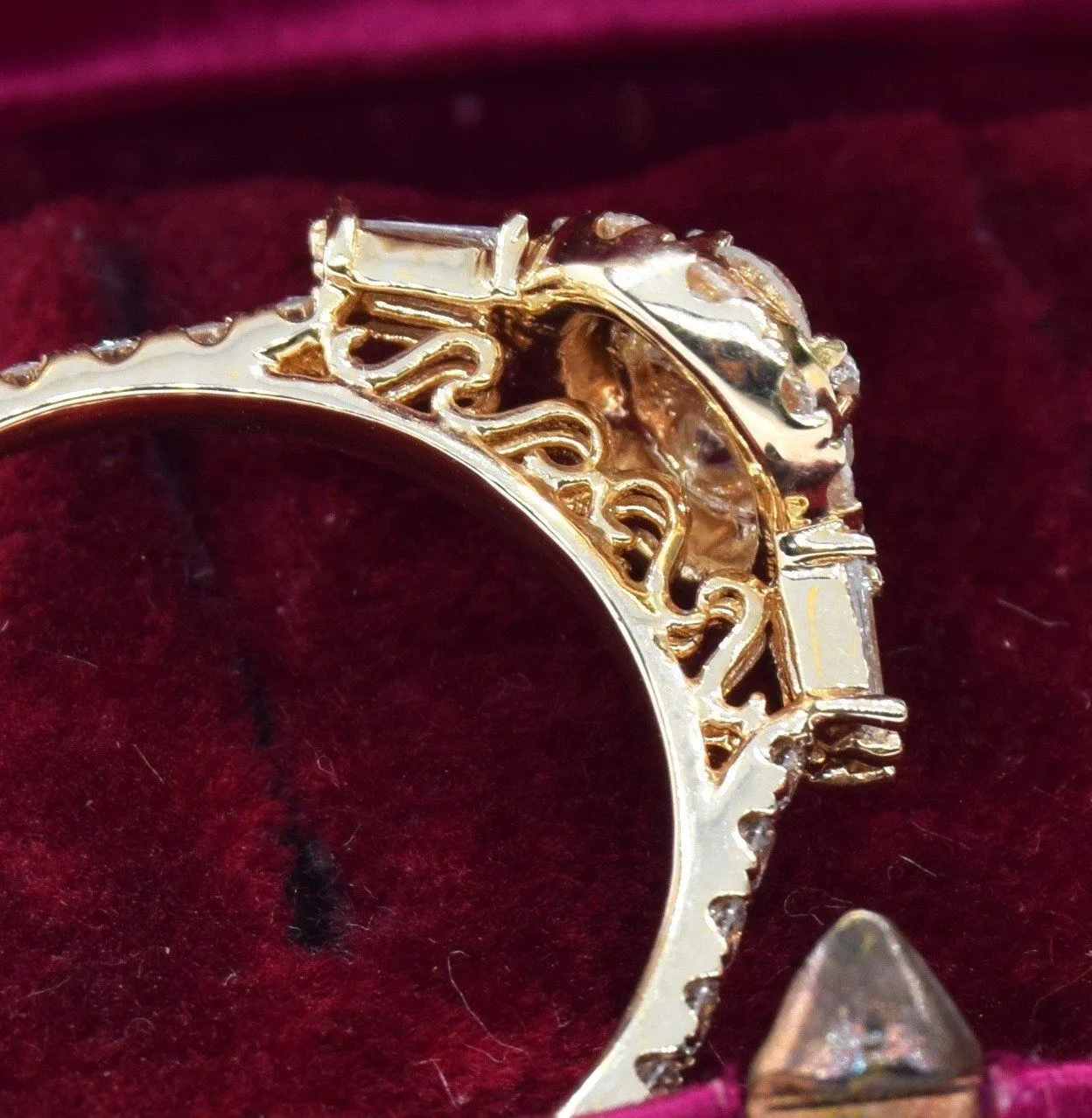 Bague ancienne ajourée sold by 58 Facettes product image thumbnail 5