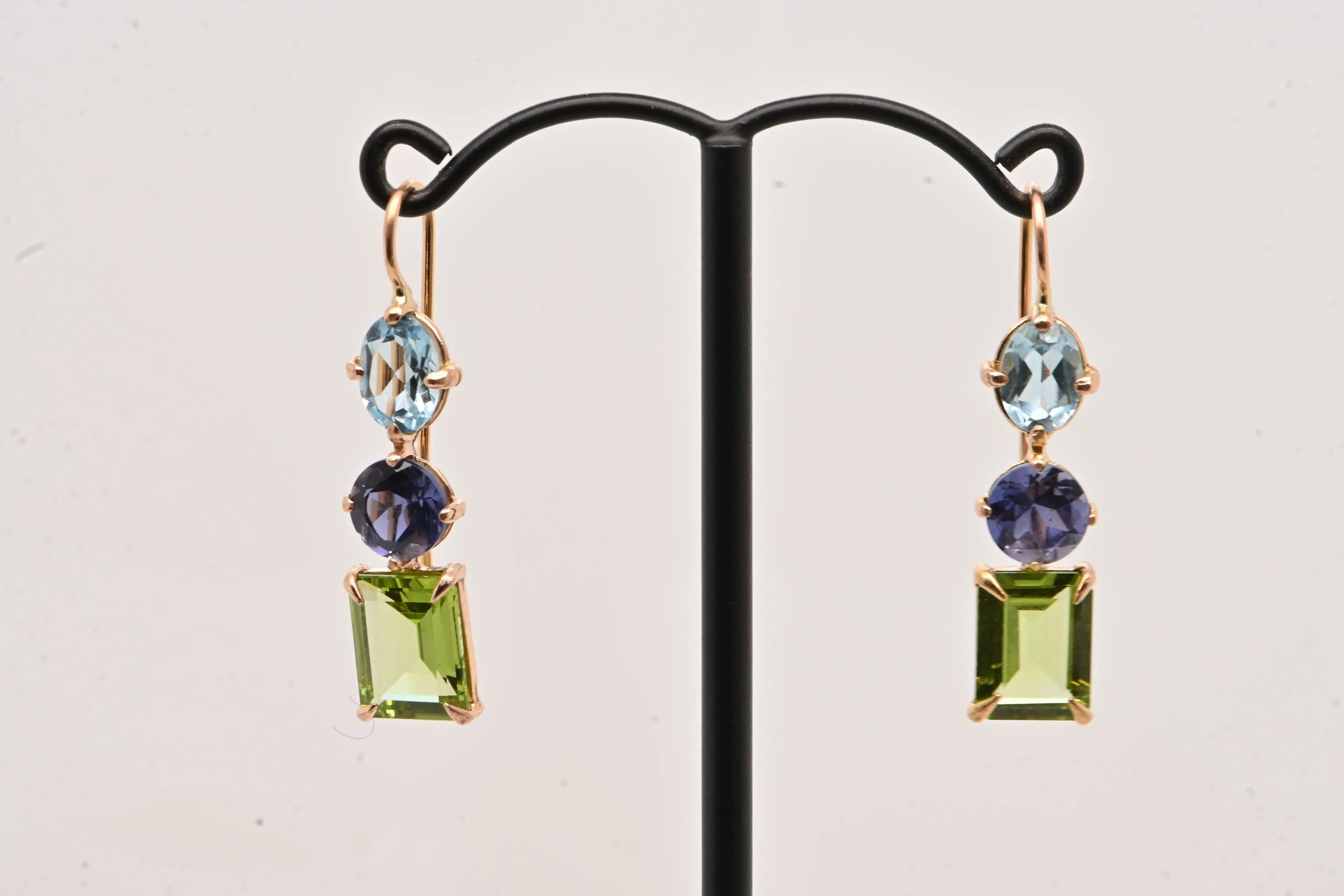 Boucles d'oreilles or rose, topaze, iolite et péridot sold by 58 Facettes product image thumbnail 3