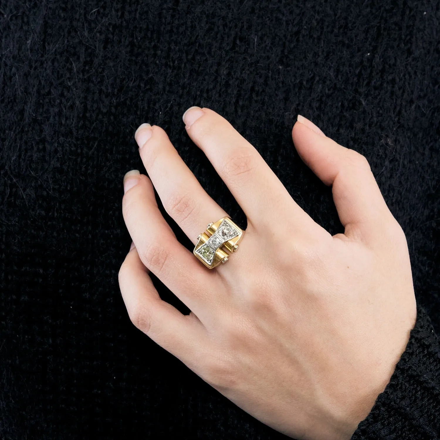 Bague Tank en or jaune et diamants sold by 58 Facettes product image thumbnail 2