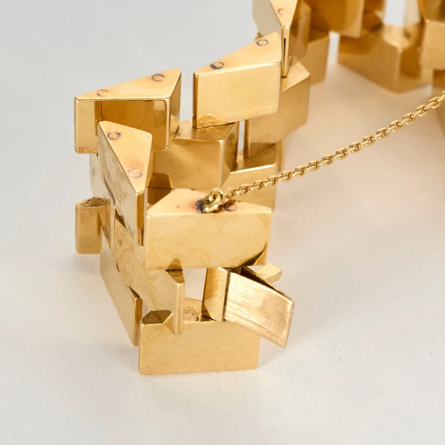 Important bracelet Tank en or jaune sold by 58 Facettes product image thumbnail 4