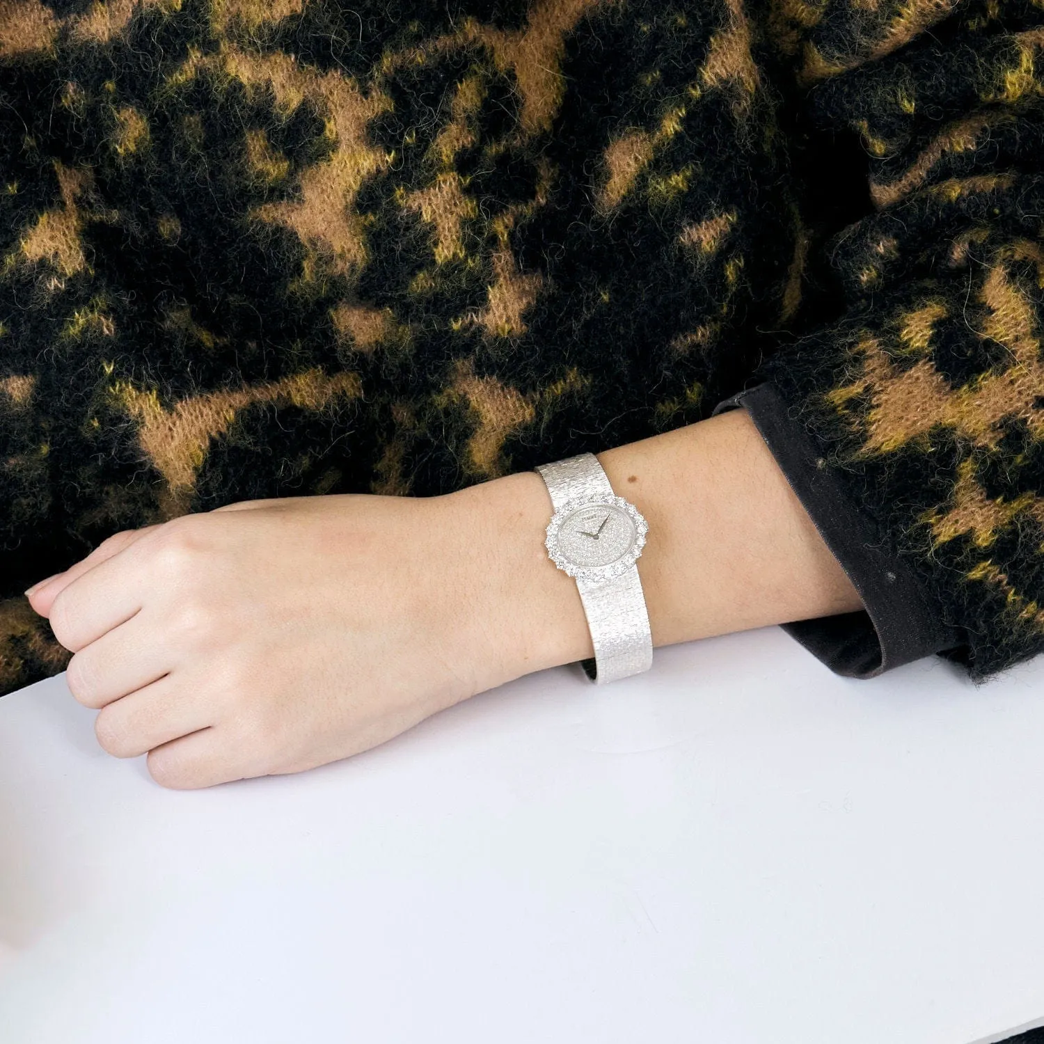 PIAGET - Montre de dame, or blanc et diamants sold by 58 Facettes product image thumbnail 2