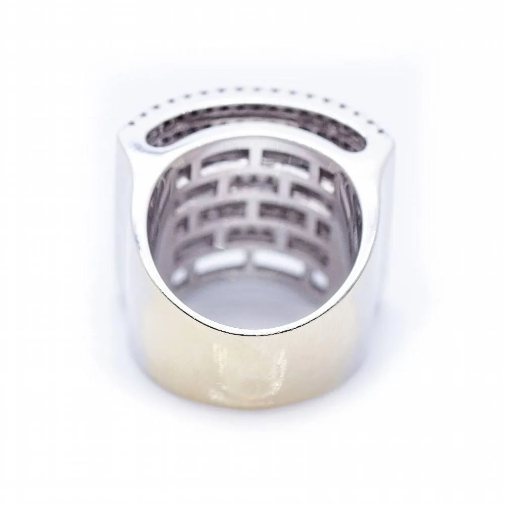 Bague pavée en or blanc et diamants sold by 58 Facettes