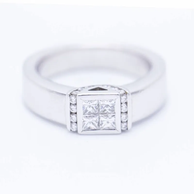 Bague en or blanc avec diamants sold by 58 Facettes