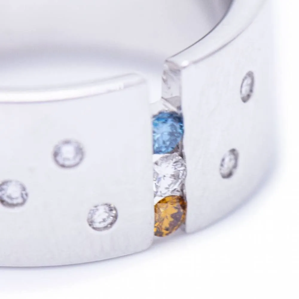 Bague en or avec diamants blancs et fantaisie sold by 58 Facettes product image thumbnail 3