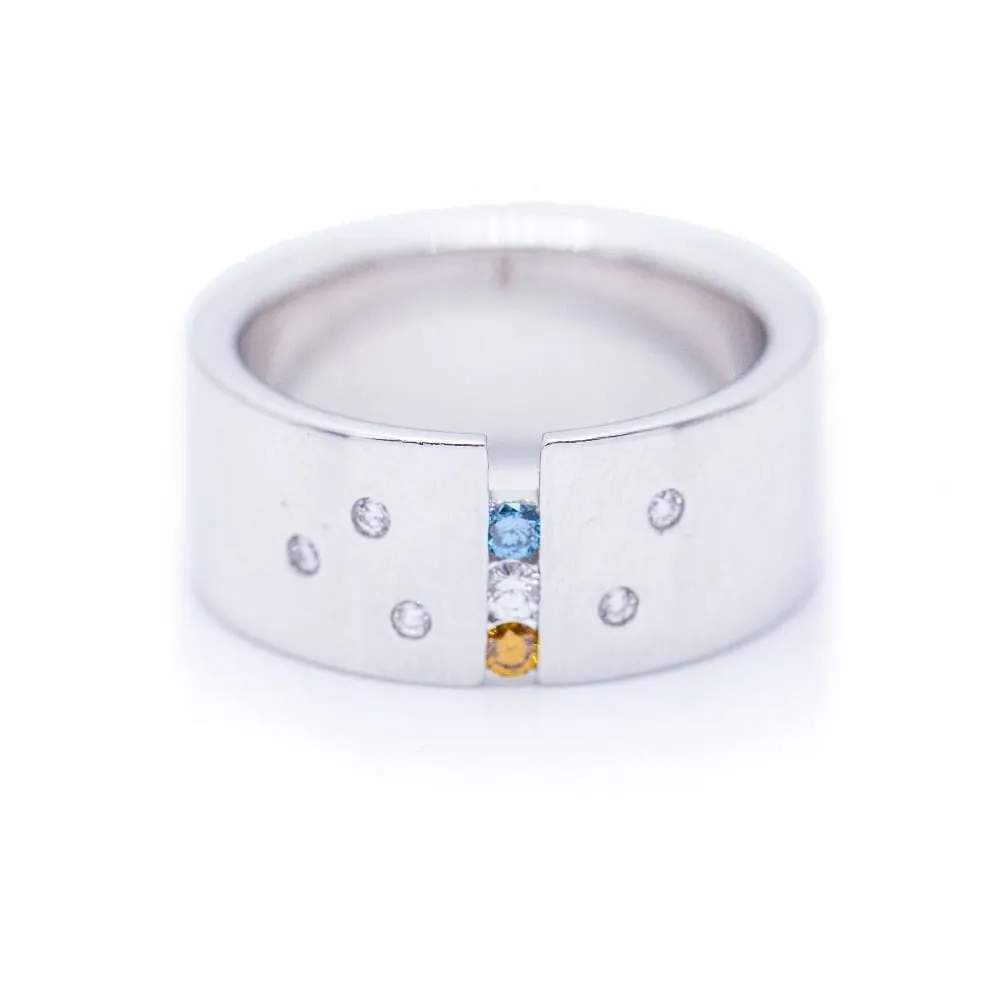 Bague en or avec diamants blancs et fantaisie sold by 58 Facettes product image thumbnail 2