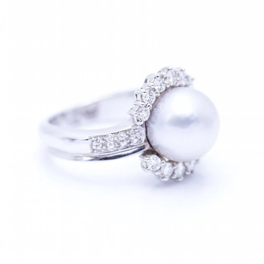 Bague en or avec perle naturelle et diamants sold by 58 Facettes product image thumbnail 2