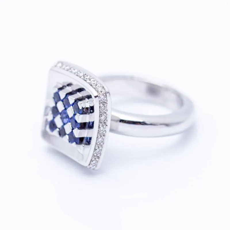 Bague d'or avec des diamants et des saphirs made by 58 Facettes