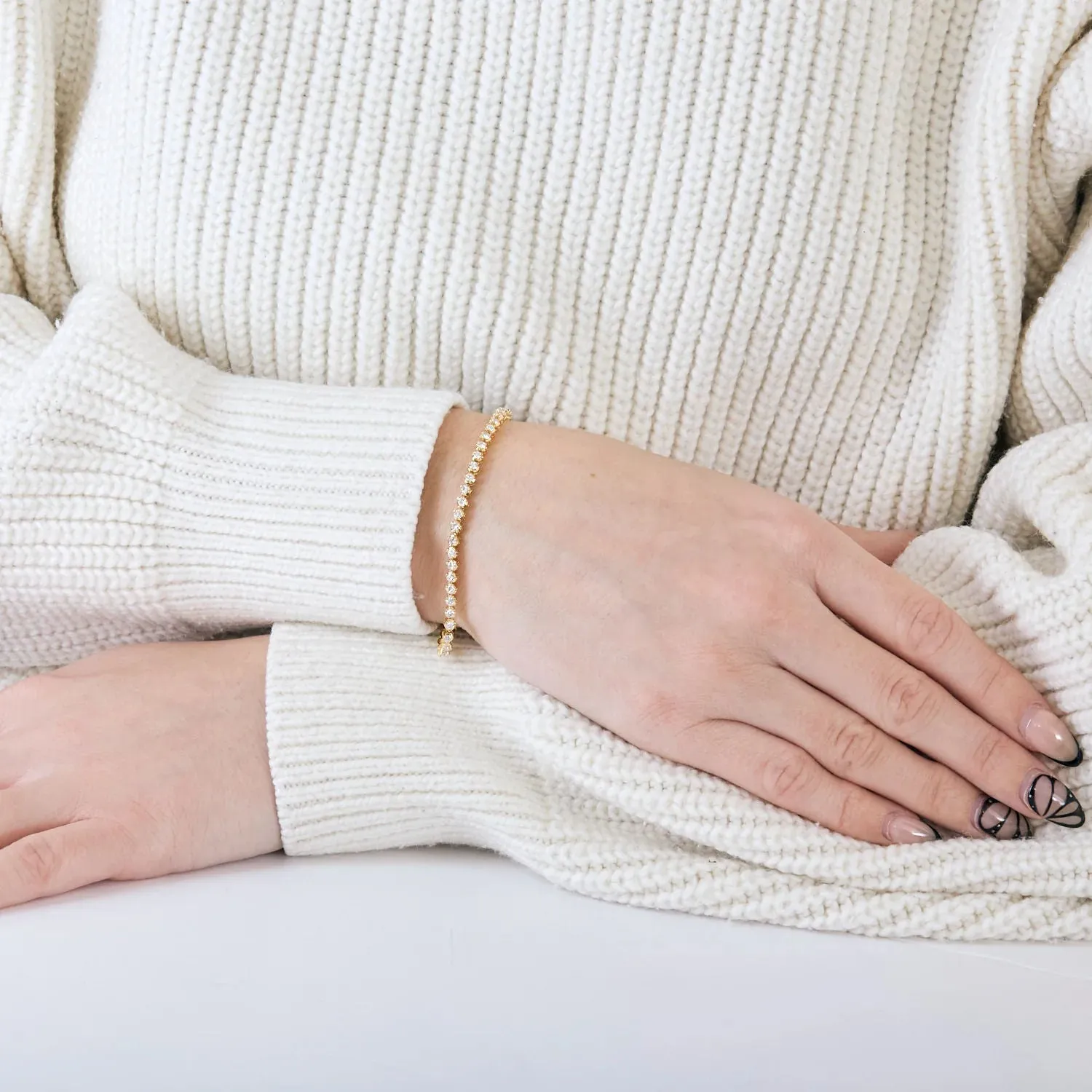 BRACELET RIVIÈRE OR JAUNE ET DIAMANTS. sold by 58 Facettes product image thumbnail 2