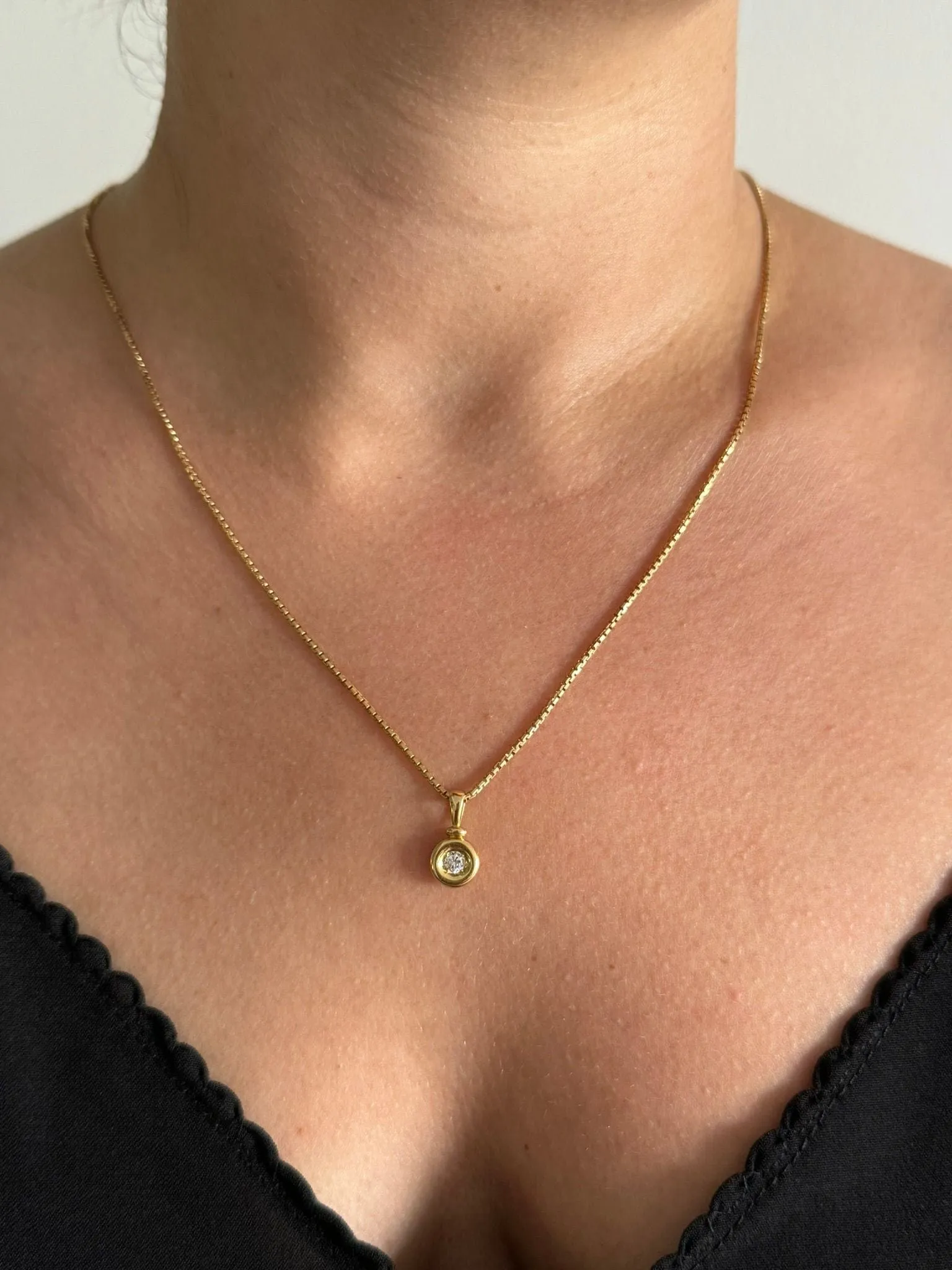 Pendentif en or jaune et diamant sold by 58 Facettes product image thumbnail 3