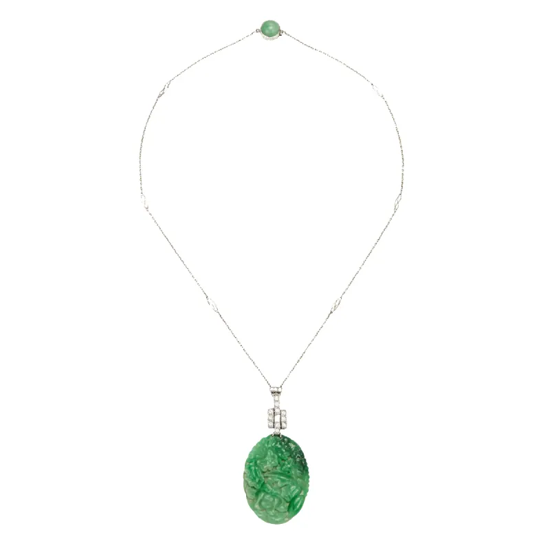 Collier Art Déco Vintage en Jade Sculpté avec Diamants et Or Platine Fleurs 16&quot; sold by 58 Facettes