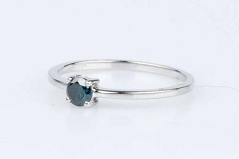 Bague solitaire diamant fancy blue en or blanc sold by 58 Facettes product image thumbnail 3