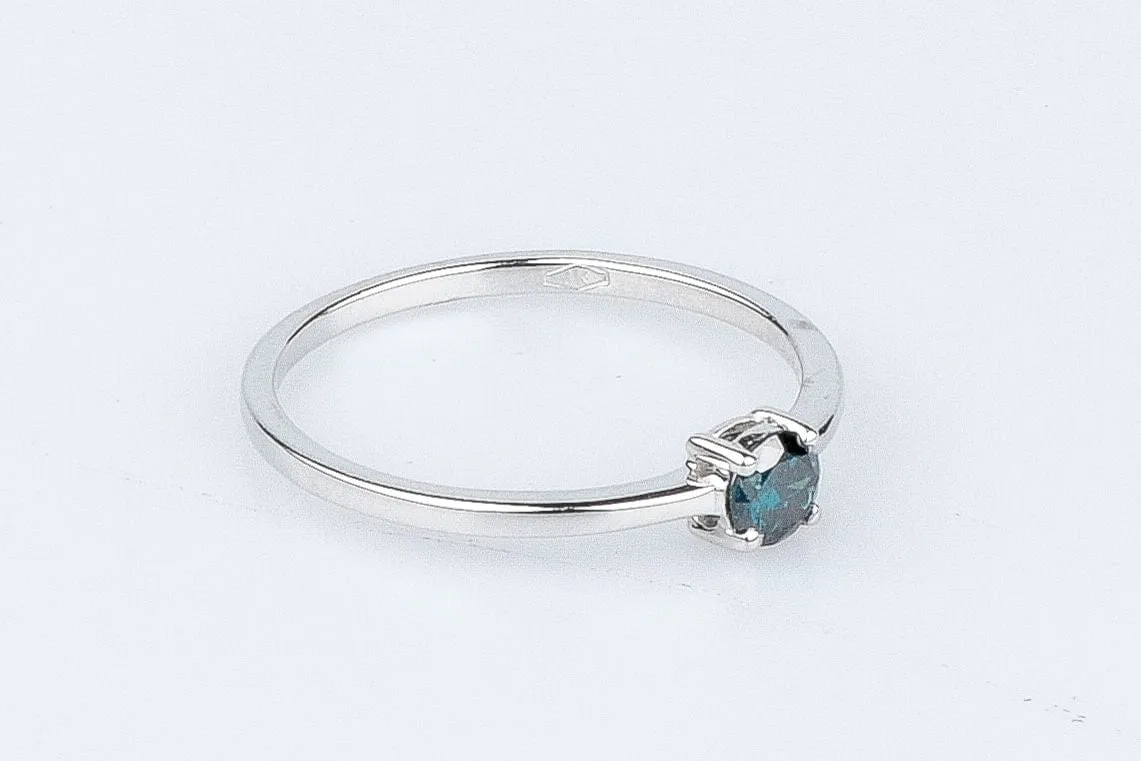 Bague solitaire diamant fancy blue en or blanc sold by 58 Facettes product image thumbnail 4