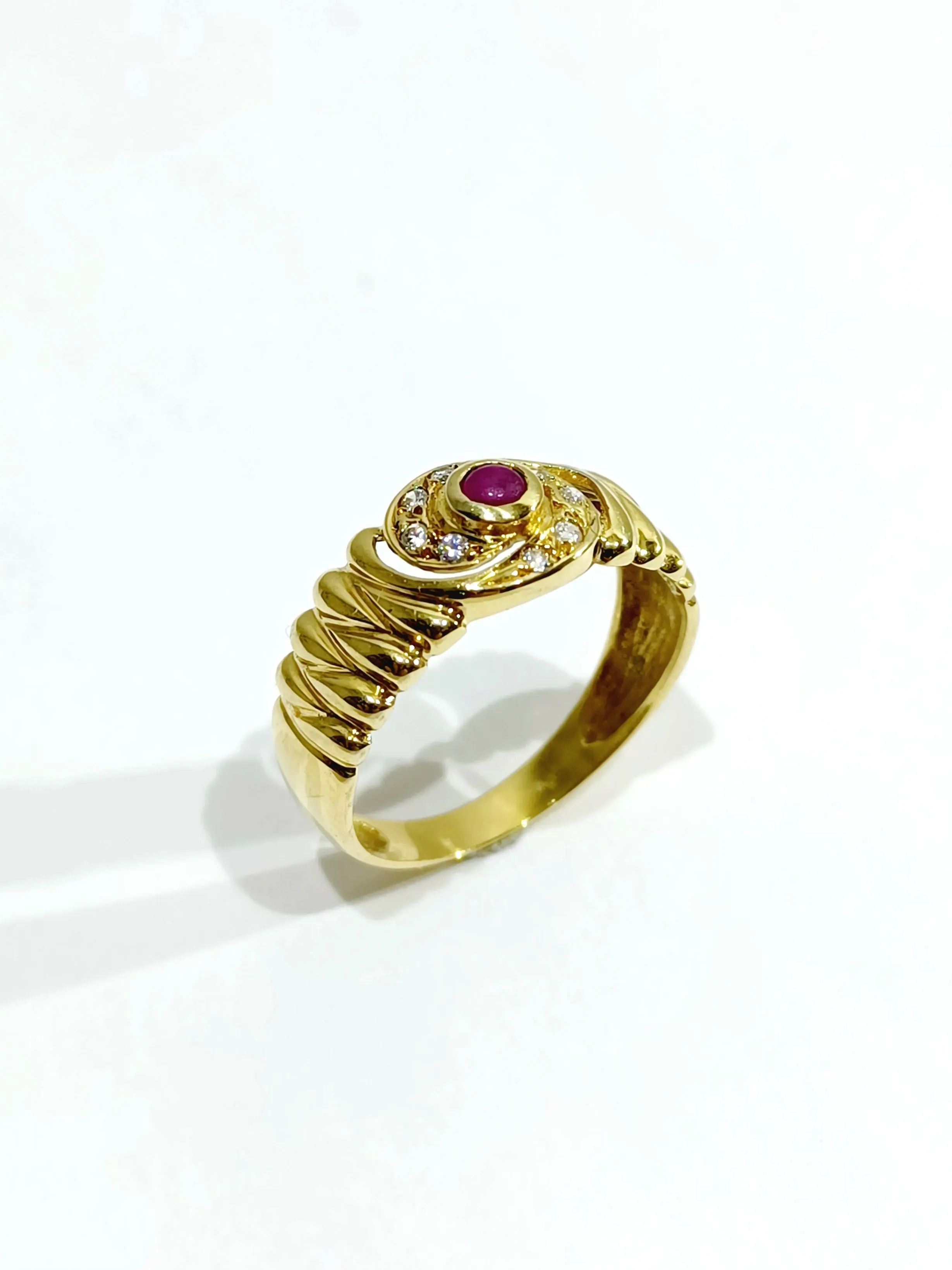 Bague or Rubis et Diamants sold by 58 Facettes product image thumbnail 2